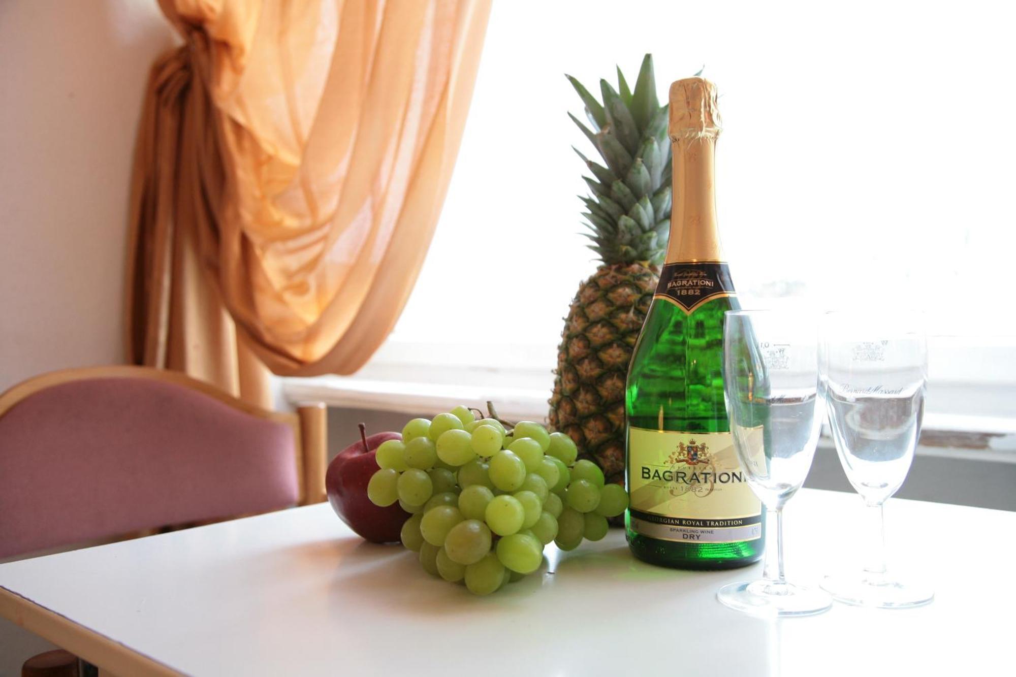 Hotel-Pension Adamshof Berlin Bagian luar foto